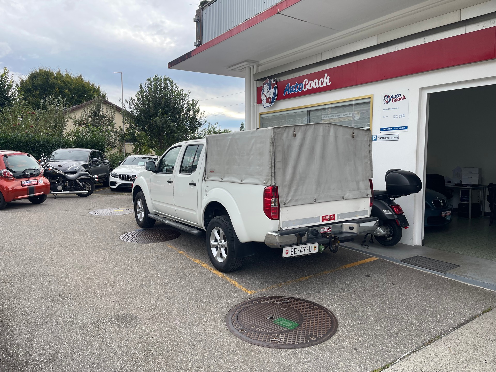 NISSAN Navara Double Cab LE 2.5 dCi 4WD LB Automat-image-5