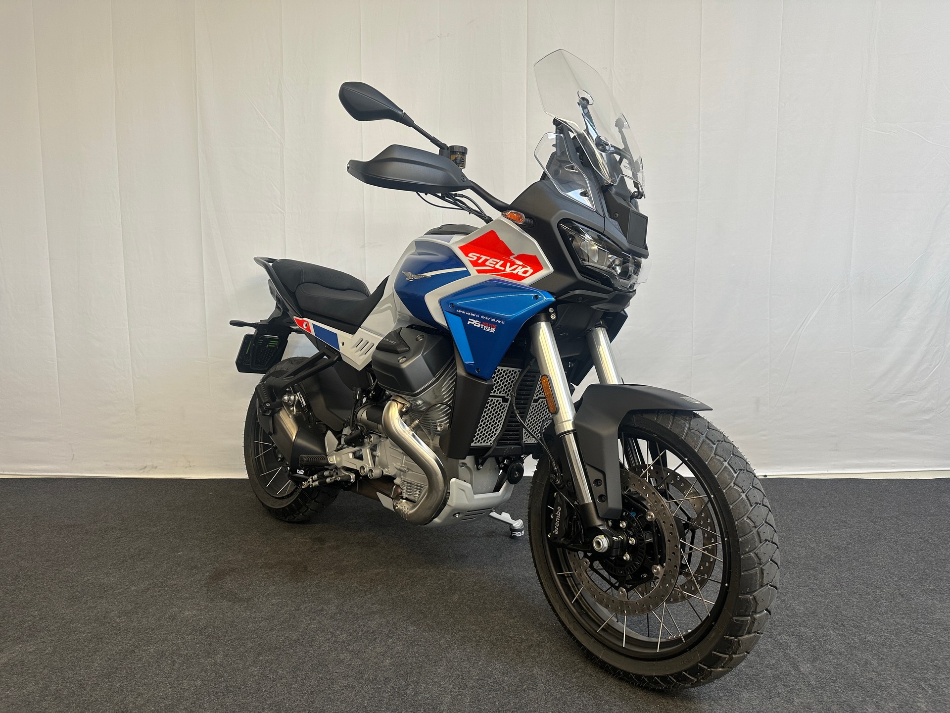 MOTO GUZZI Stelvio 1000 Ducento Tribuo E5+-image-1
