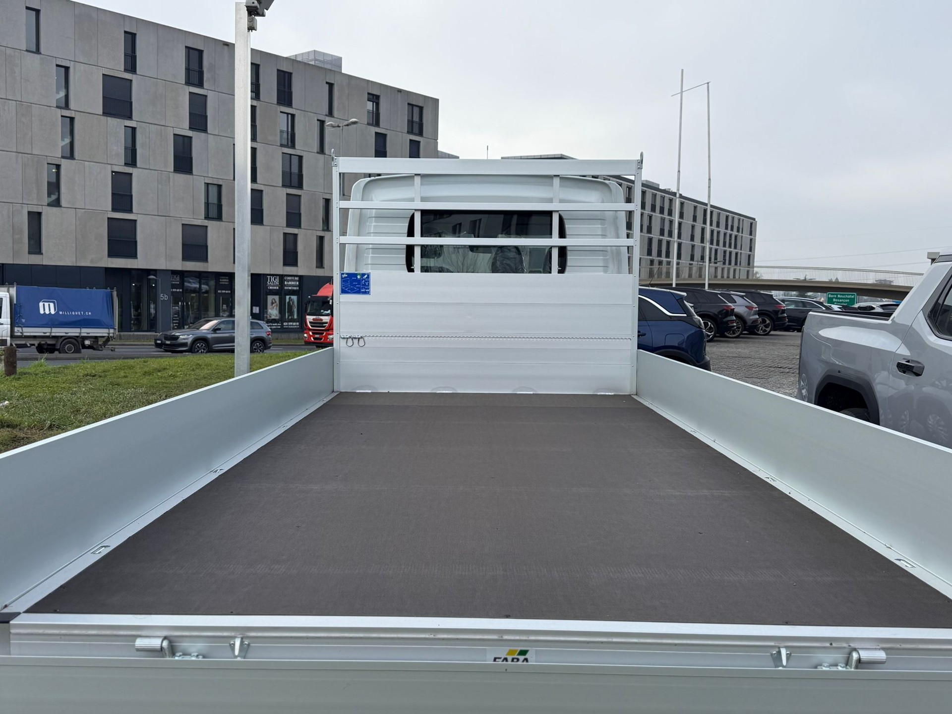 MAXUS eDeliver 9 L4 65kWh-image-11