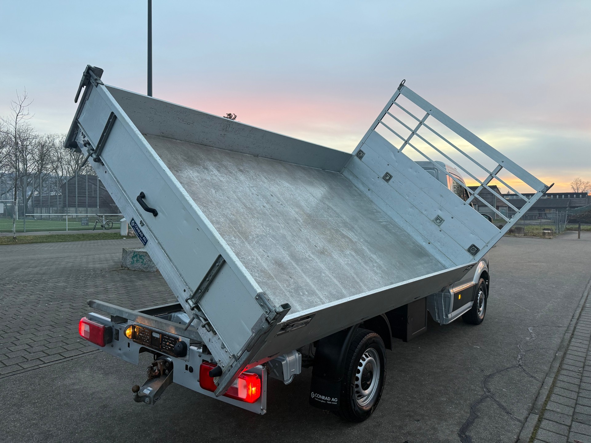 VW Crafter 35 2.0 BiTDI L4 4Motion Kipper-image-9