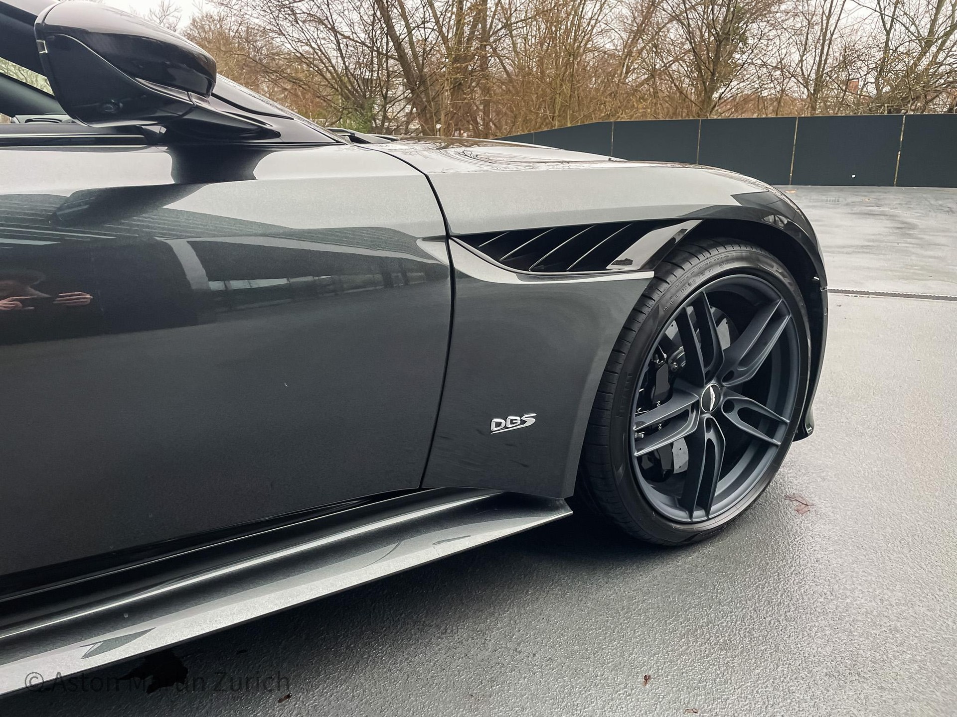 ASTON MARTIN DBS Superleggera Volante 5.2 V12 Bi-Turbo-image-19