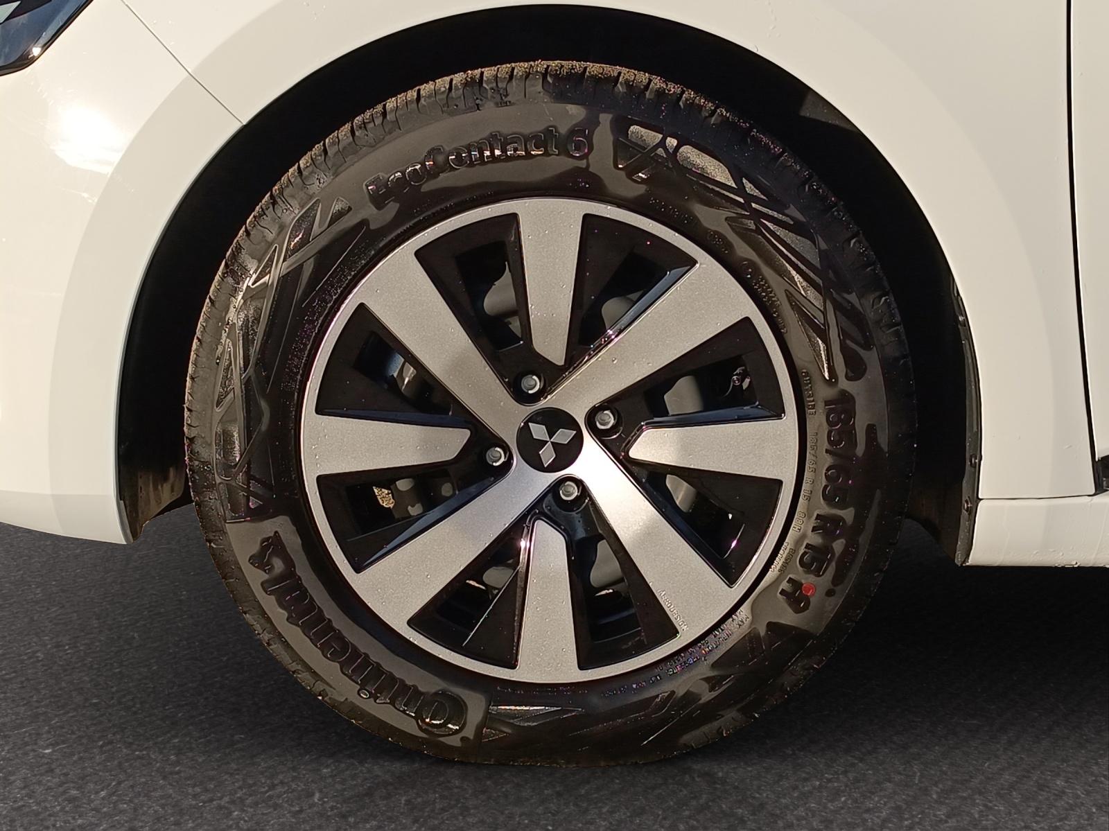 MITSUBISHI Colt 1.0 Invite-image-8
