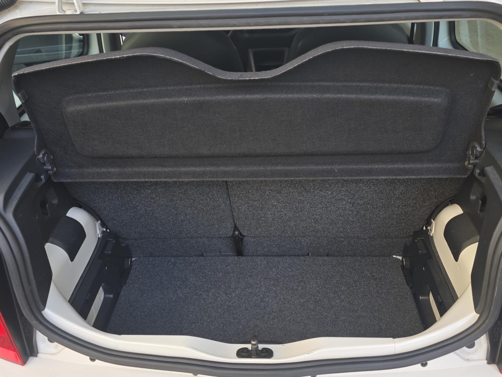 VW Up 1.0 move up ASG-image-8