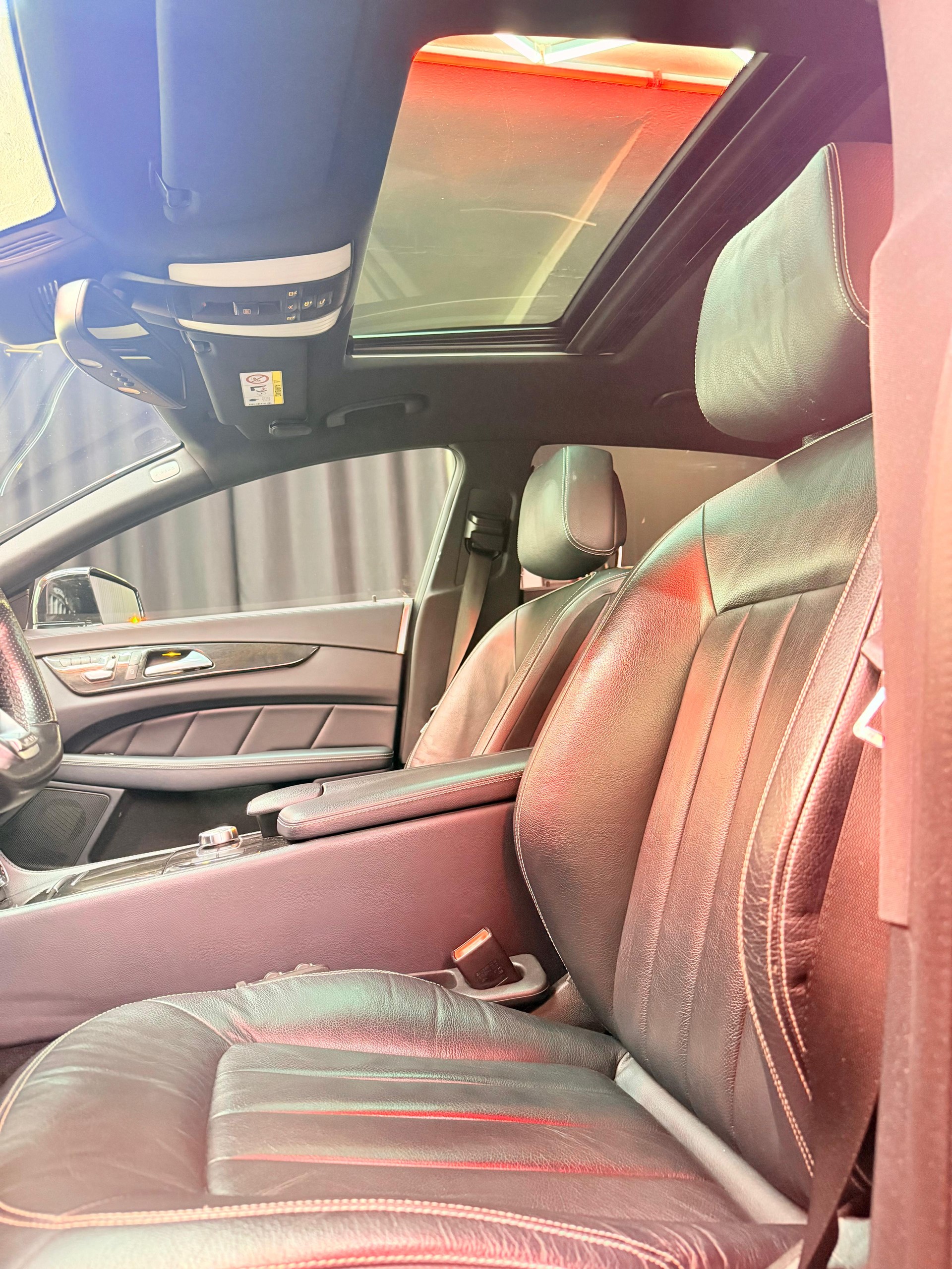 MERCEDES-BENZ CLS Shooting Brake 350 BlueTEC 4Matic 7G-Tronic-image-12