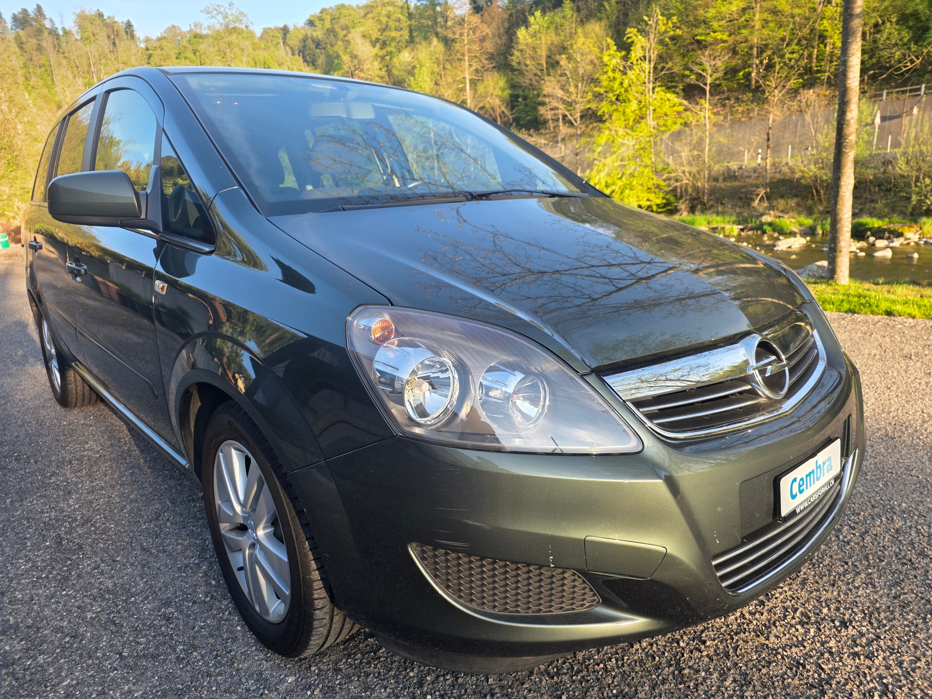 OPEL Zafira 1.6i 16V TP ☆☆☆ Frisch ab MFK ☆☆☆ Sommer- und Winterräder ☆☆☆ Zahnriemen ersetzt ☆☆☆