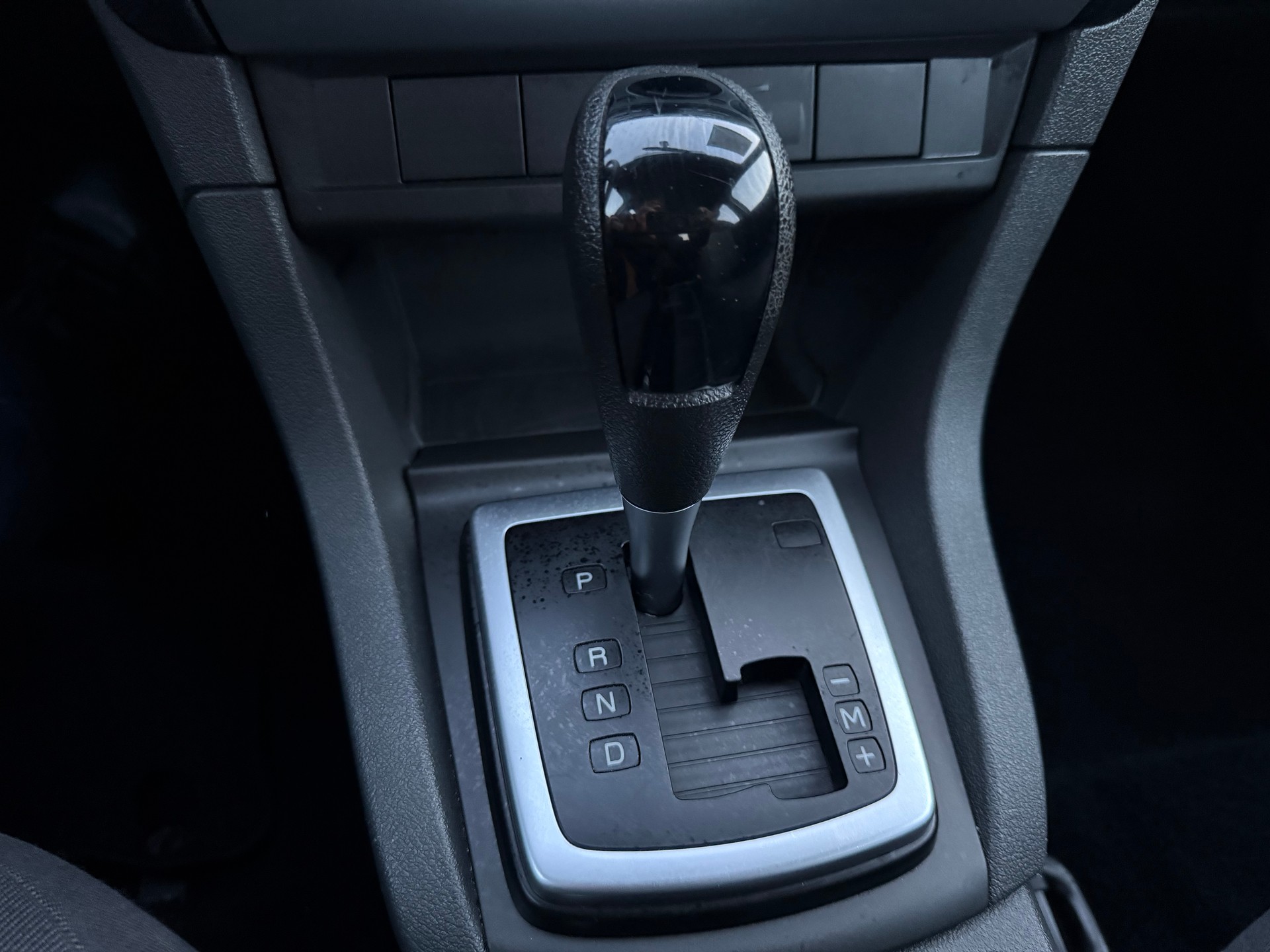 FORD Focus 1.6i Ghia Automatic-image-14