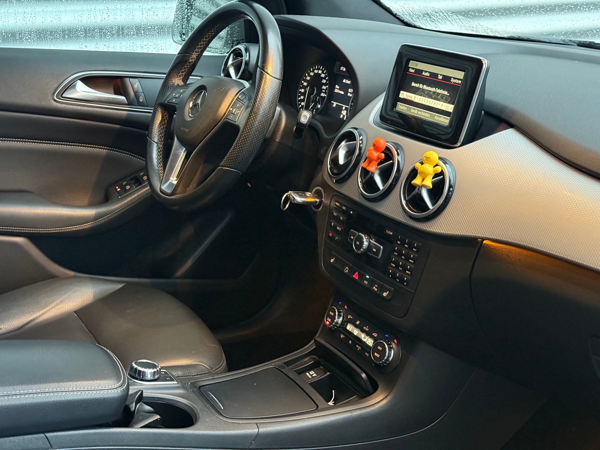MERCEDES-BENZ B 200 CDI 7G-DCT-image-8
