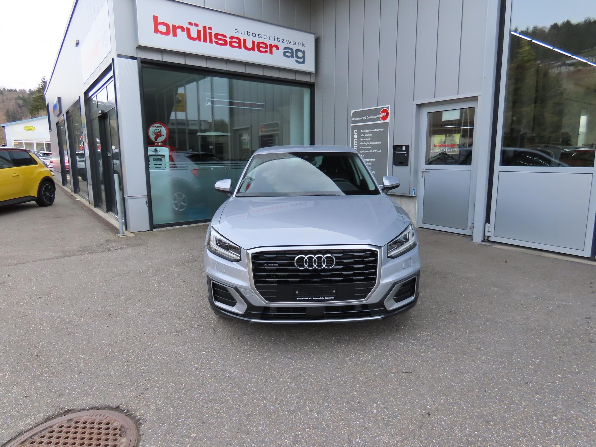 AUDI Q2 2.0 TFSI Design quattro S-Tronic-showroom-element-1