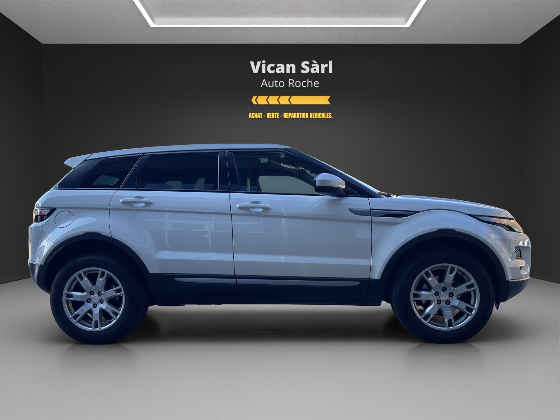 LAND ROVER Range Rover Evoque 2.2 TD4 Pure AT9-image-4