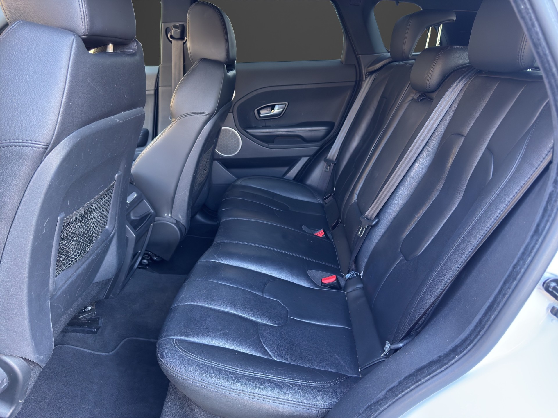 LAND ROVER Range Rover Evoque 2.2 TD4 Pure AT9-image-15