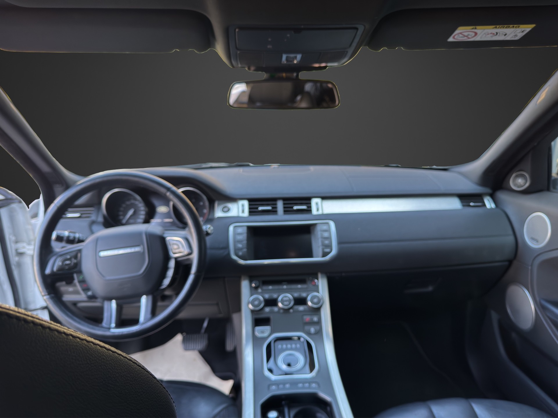 LAND ROVER Range Rover Evoque 2.2 TD4 Pure AT9-image-11