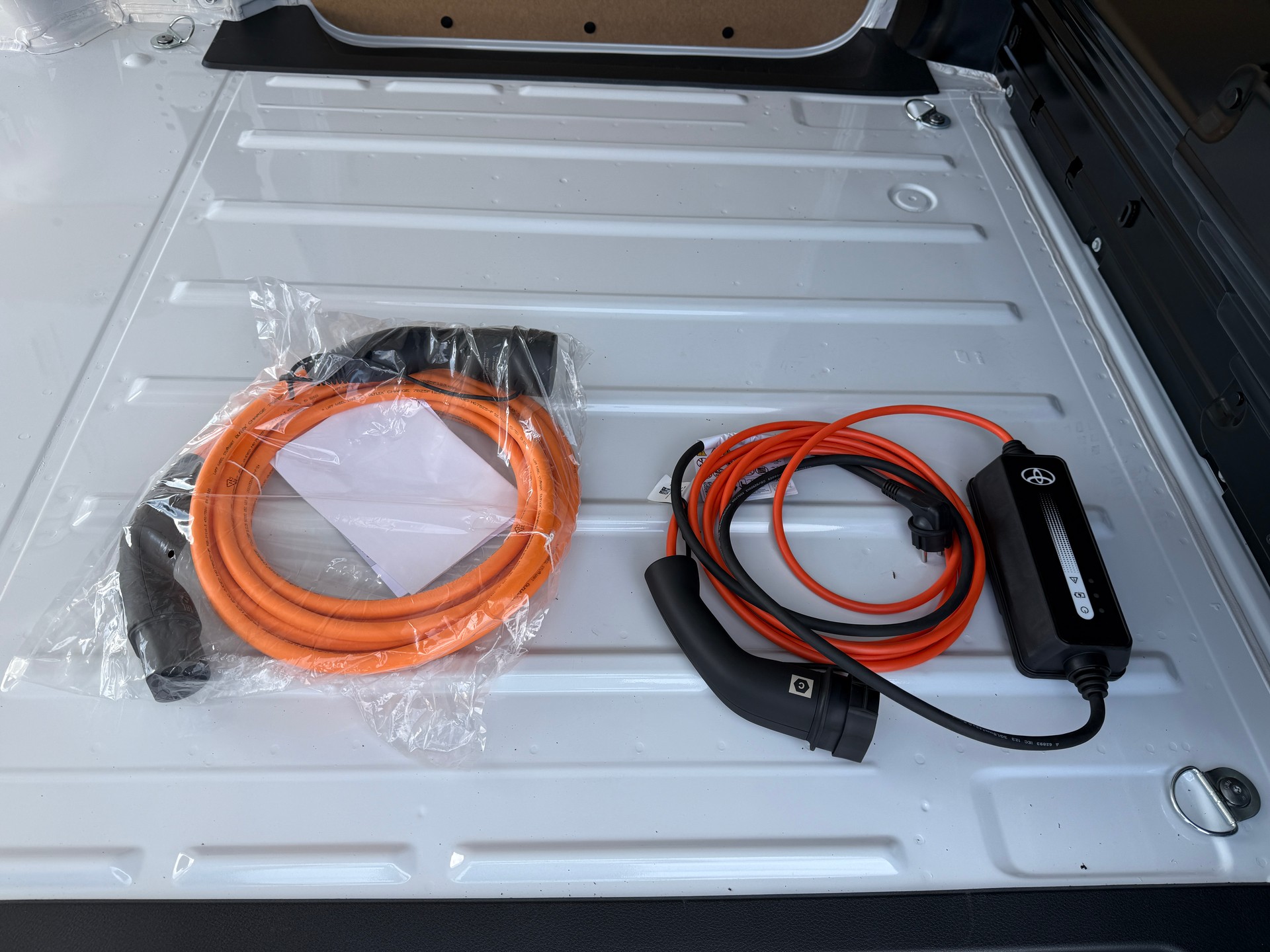 TOYOTA Proace EV 75kWh✅Long L2 Activ✅Adaptiver Tempomat✅-image-19