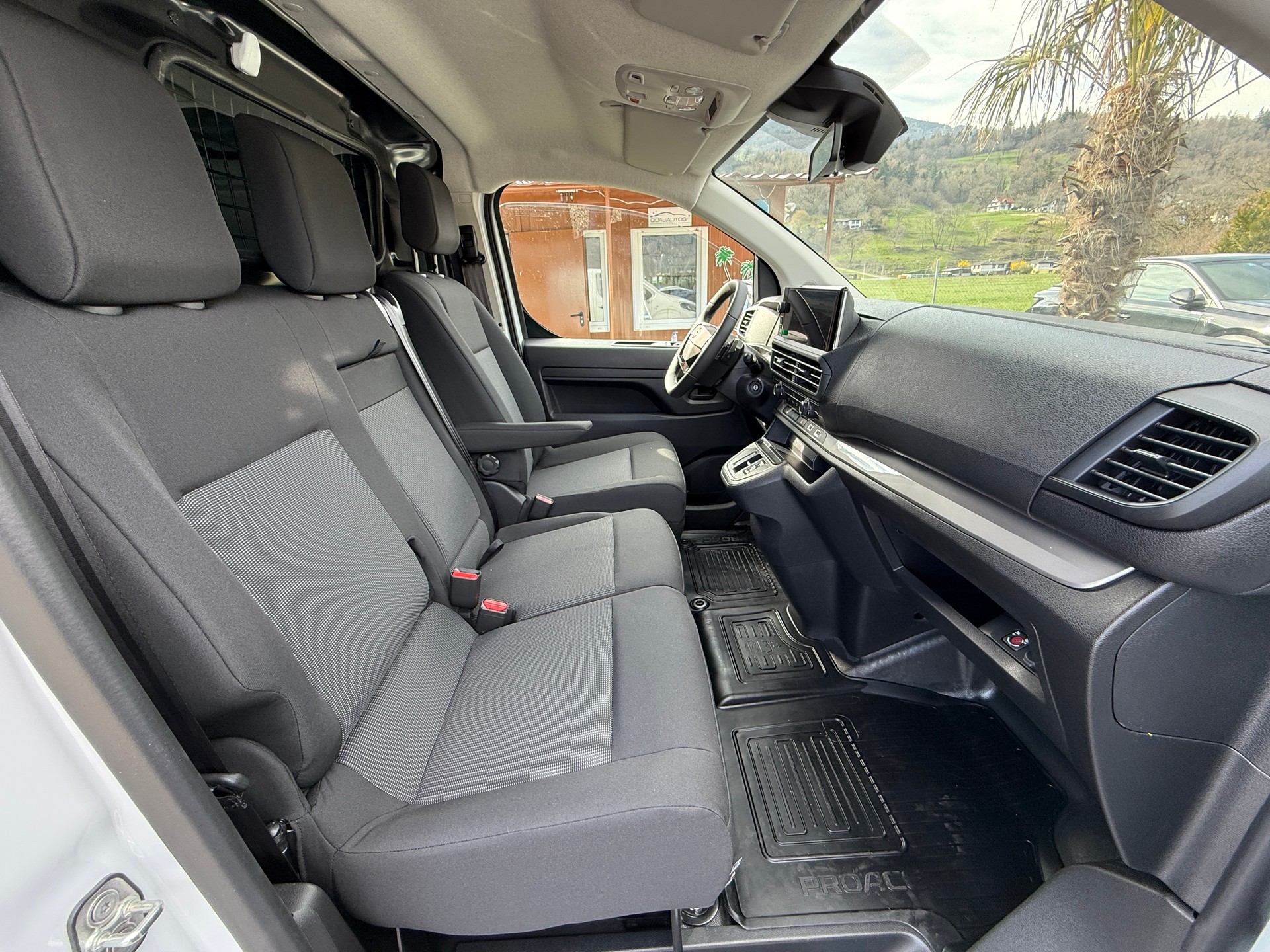 TOYOTA Proace EV 75kWh✅Long L2 Activ✅Adaptiver Tempomat✅-image-10