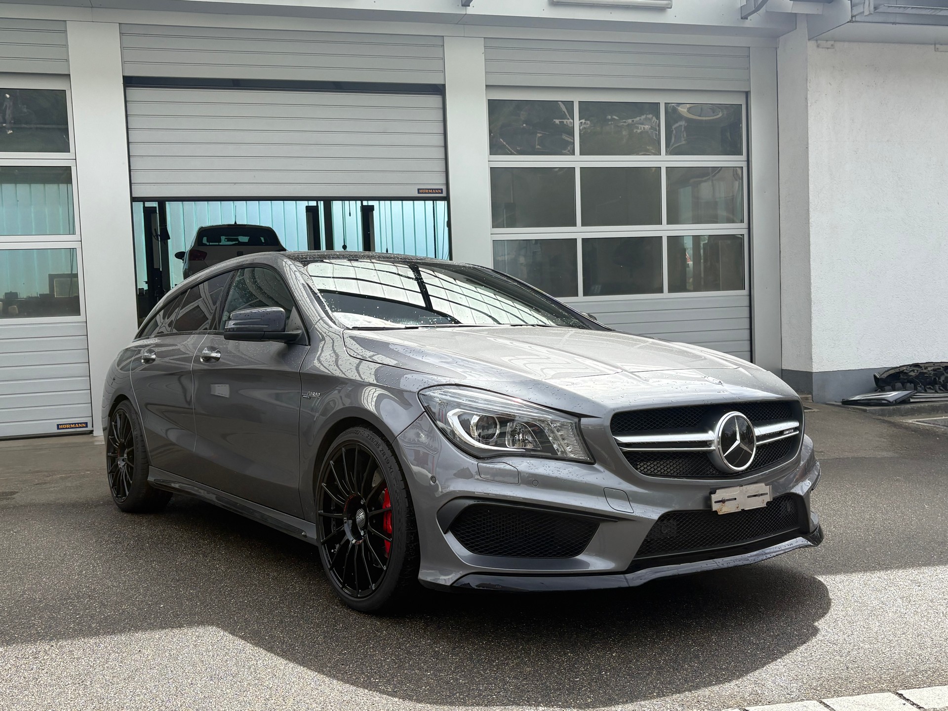 MERCEDES-BENZ CLA Shooting Brake 45 AMG 4Matic Speedshift