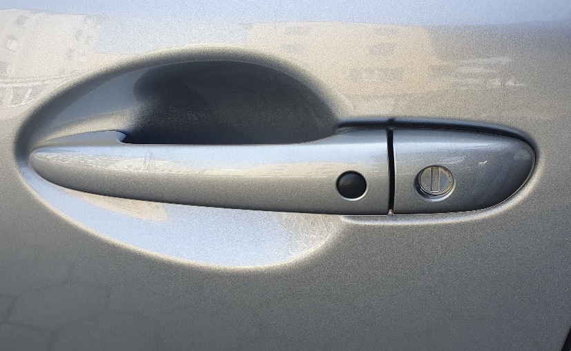MAZDA 3 2.2 16V CD Revolution-image-17
