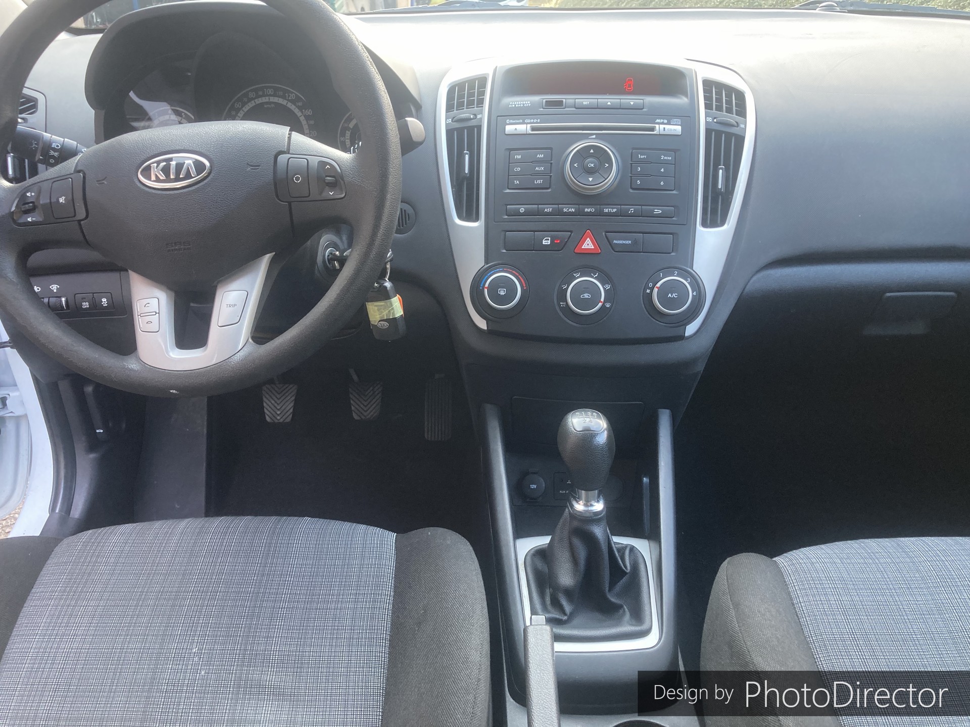 KIA Cee'd Sporty Wagon 1.4 16V _seven-image-5
