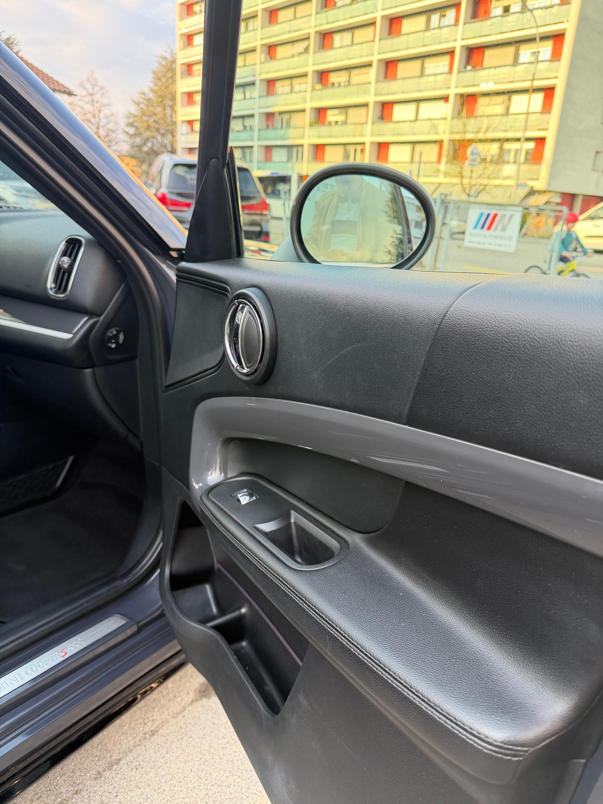 MINI Countryman Cooper S ALL4 Steptronic-image-9