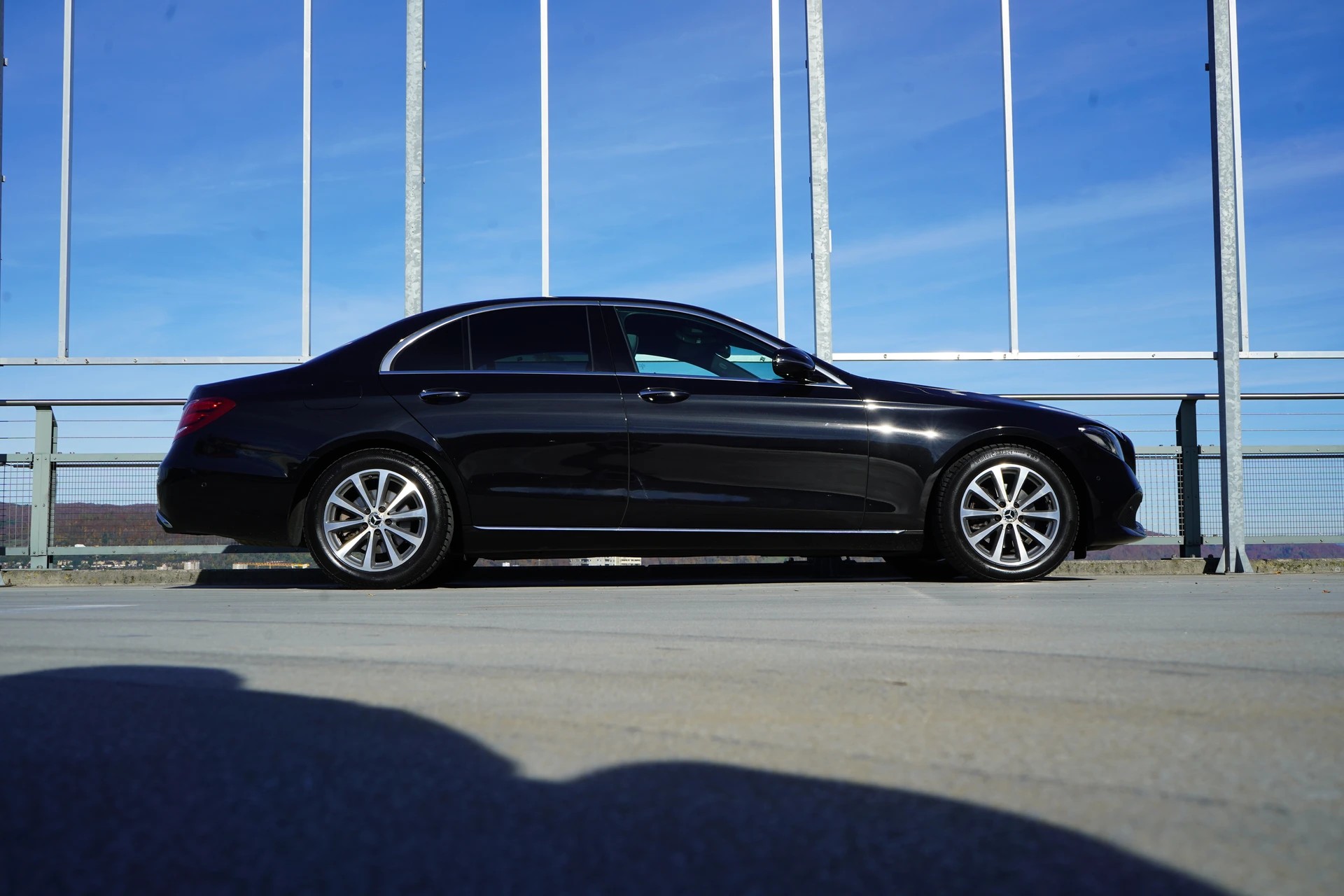 MERCEDES-BENZ E 200 AVANTGARDE 9G-TRONIC l 184 PS-showroom-element-2