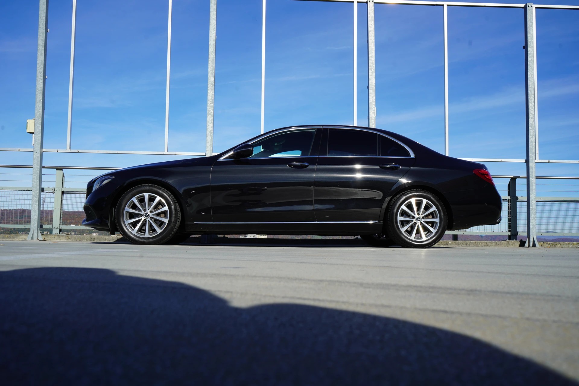 MERCEDES-BENZ E 200 AVANTGARDE 9G-TRONIC l 184 PS-showroom-element-3