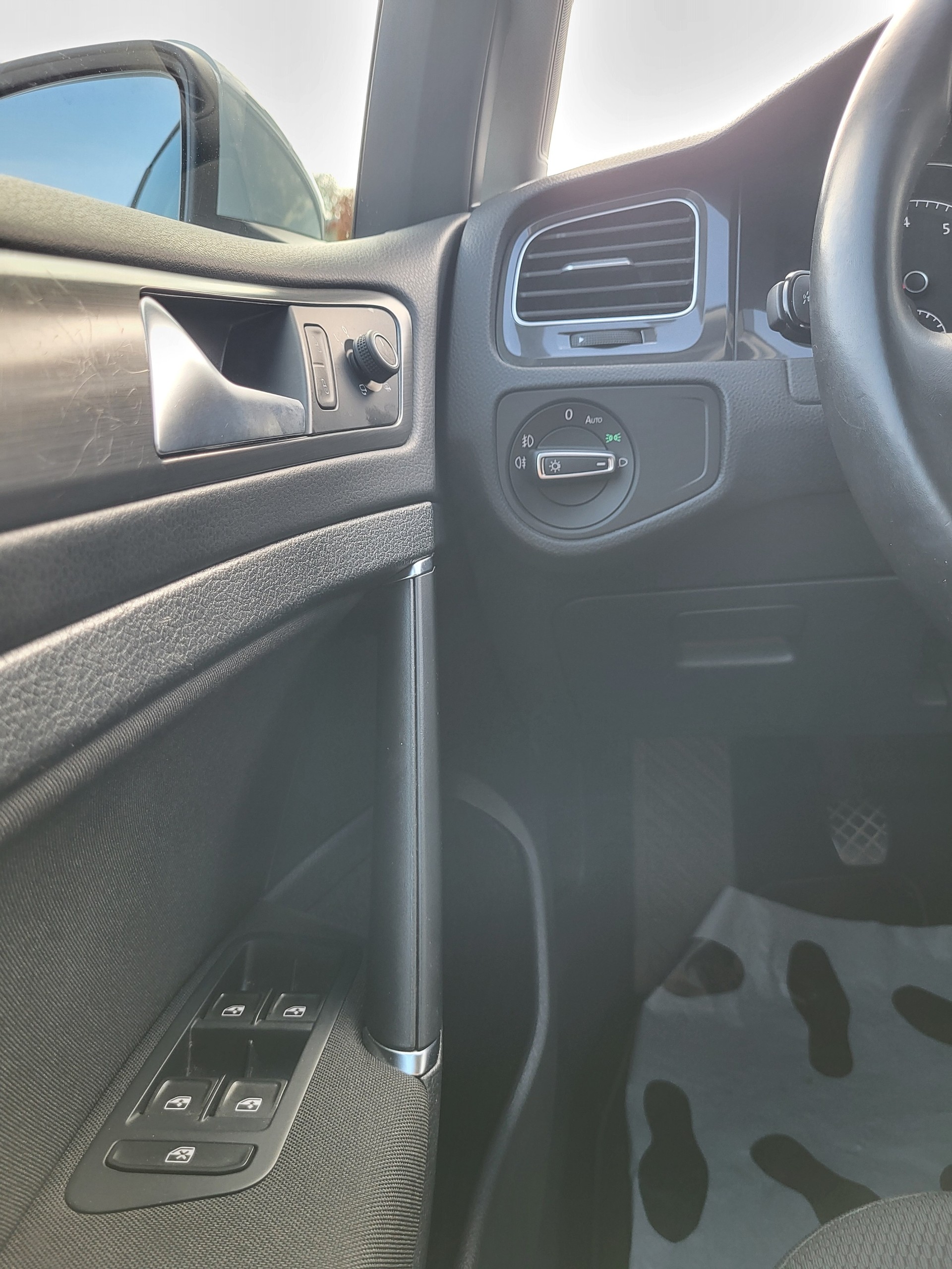 VW Golf 1.4 TSI Comfortline-image-11