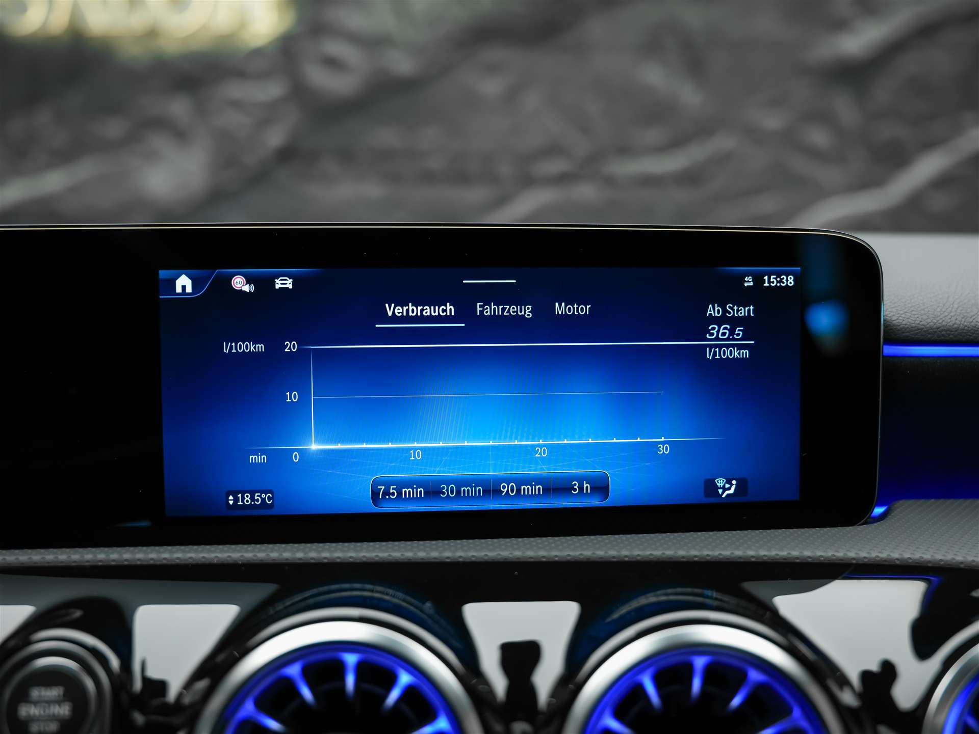 MERCEDES-BENZ A 250 AMG Line 4Matic 8G-DCT *Panorama*Multibeam LED*Lenkradheizung*-image-31