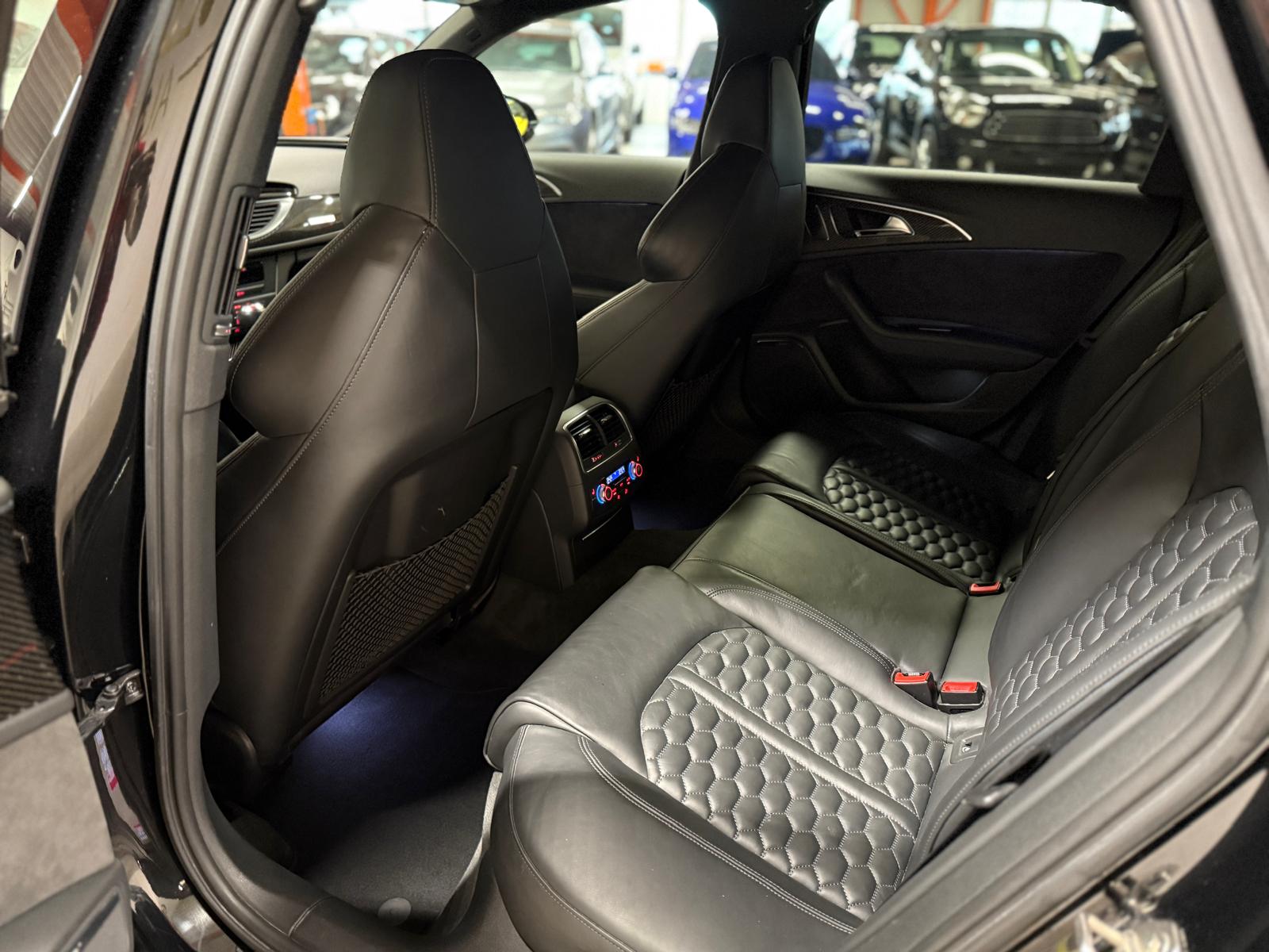AUDI RS6 Avant 4.0 TFSI V8 performance quattro-image-15