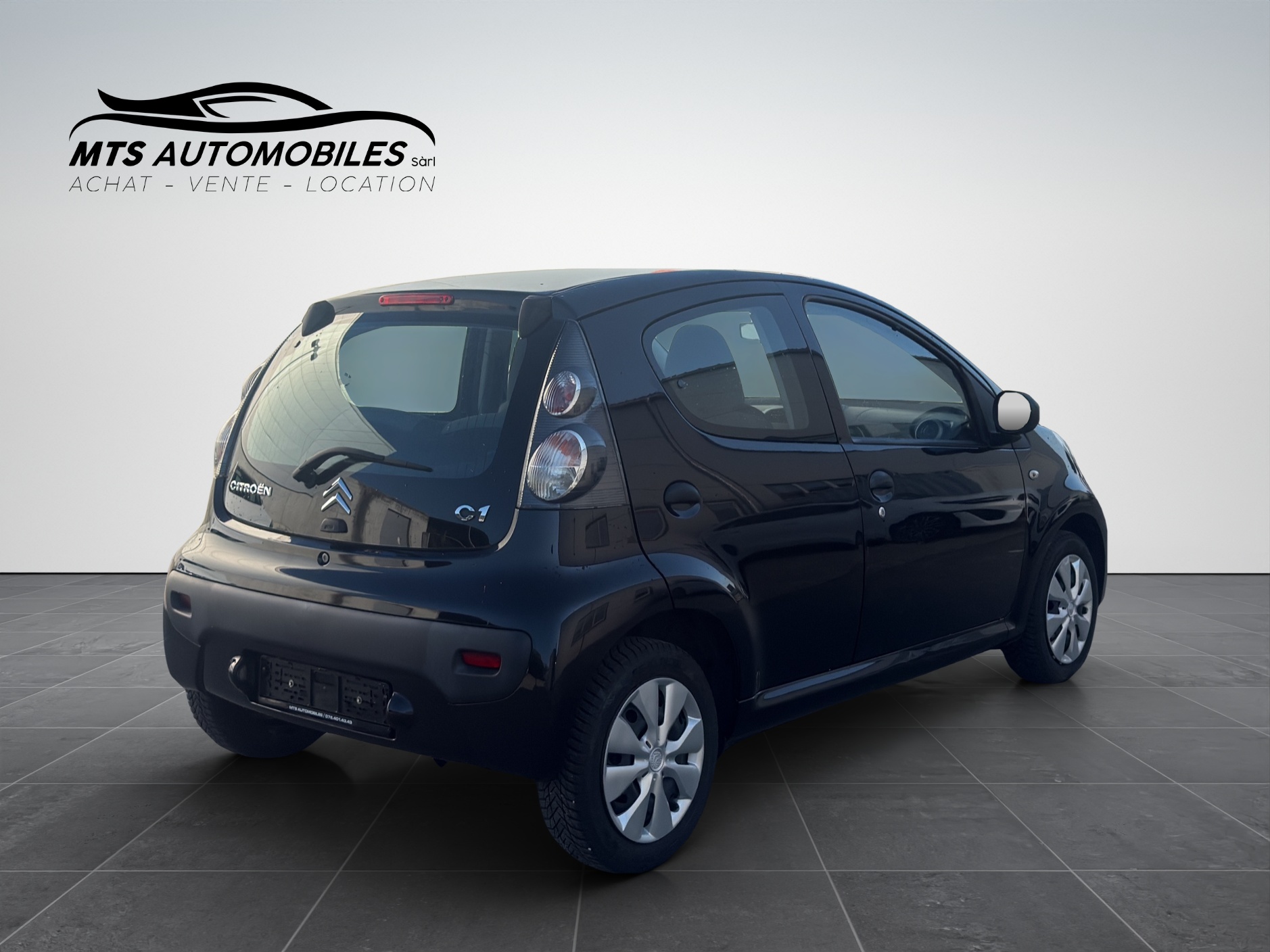 CITROEN C1 1.0i-image-5