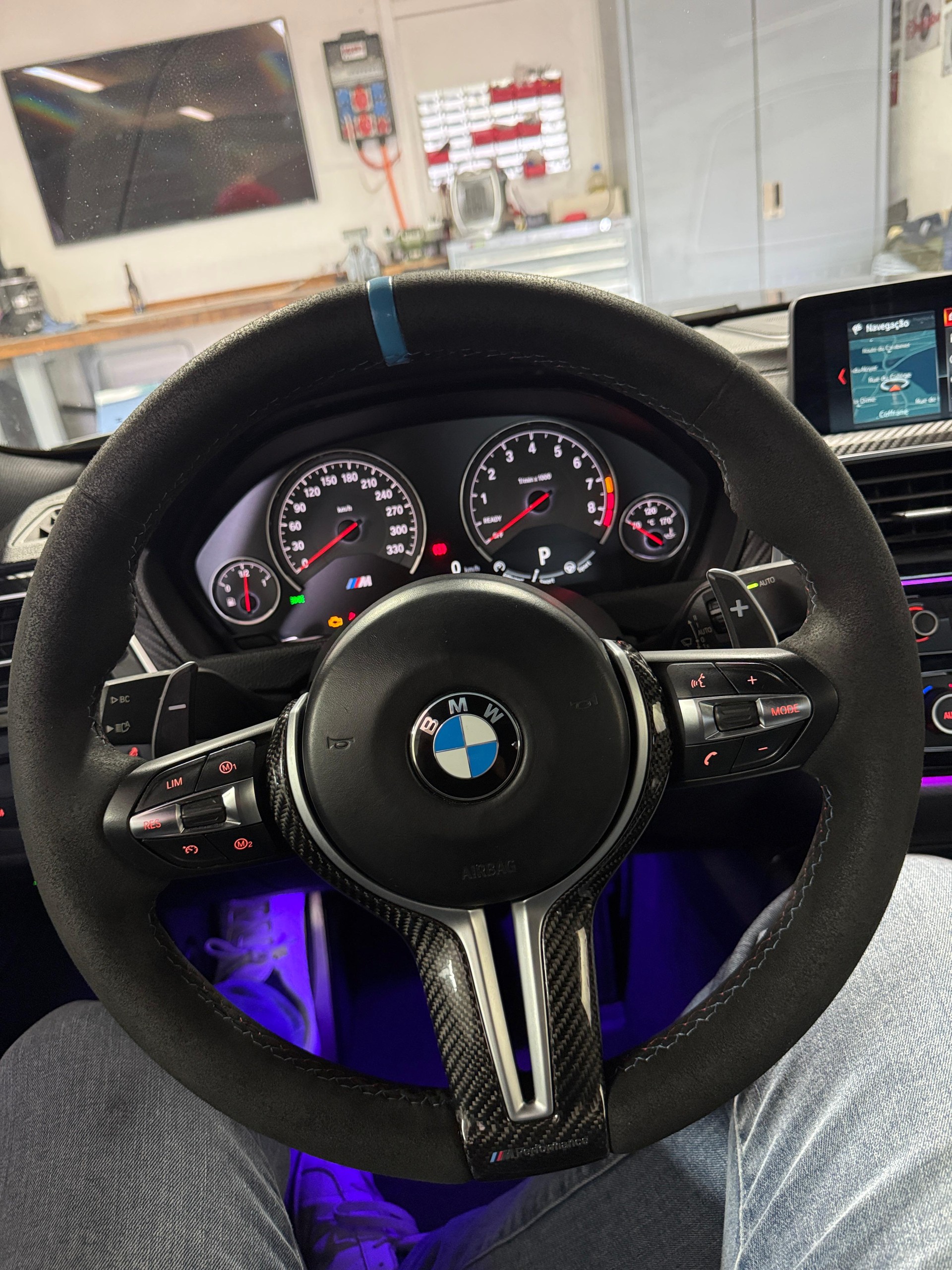 BMW M4 Coupé Competition DKG-image-5