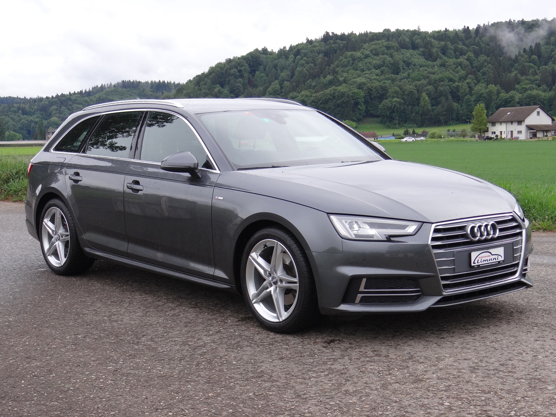 AUDI A4 Avant 1.4 TFSI Sport-showroom-element-3