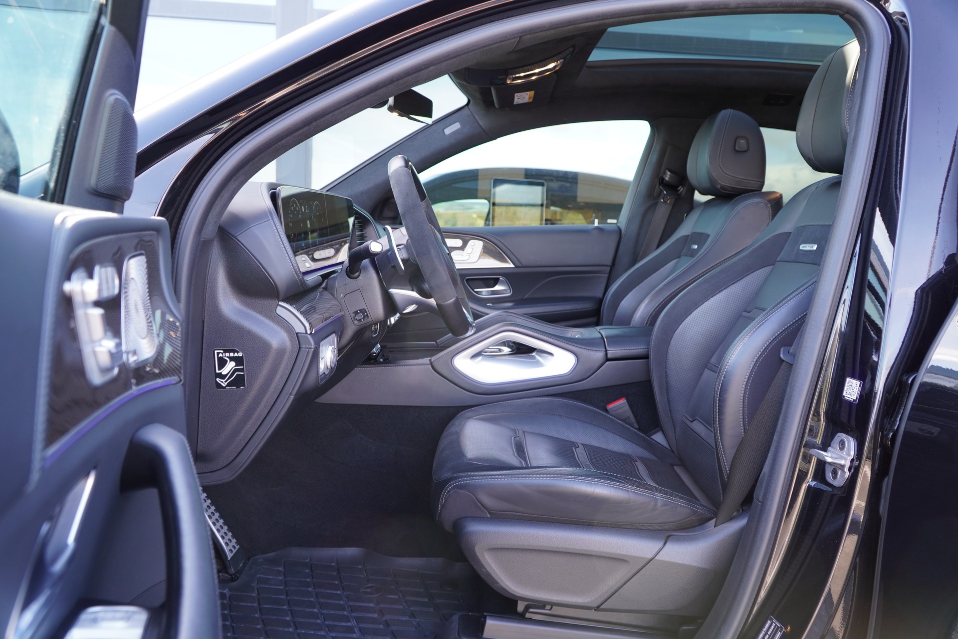 MERCEDES-BENZ GLE Coupé 63 S AMG 4Matic+ Speedshift-image-8