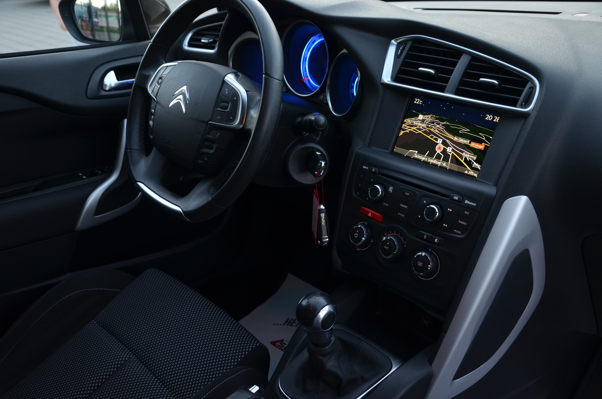 DS AUTOMOBILES DS4 1.6 VTi Chic*Frisch ab MFK,1 Jahr oder 20000km Garantie*-image-11