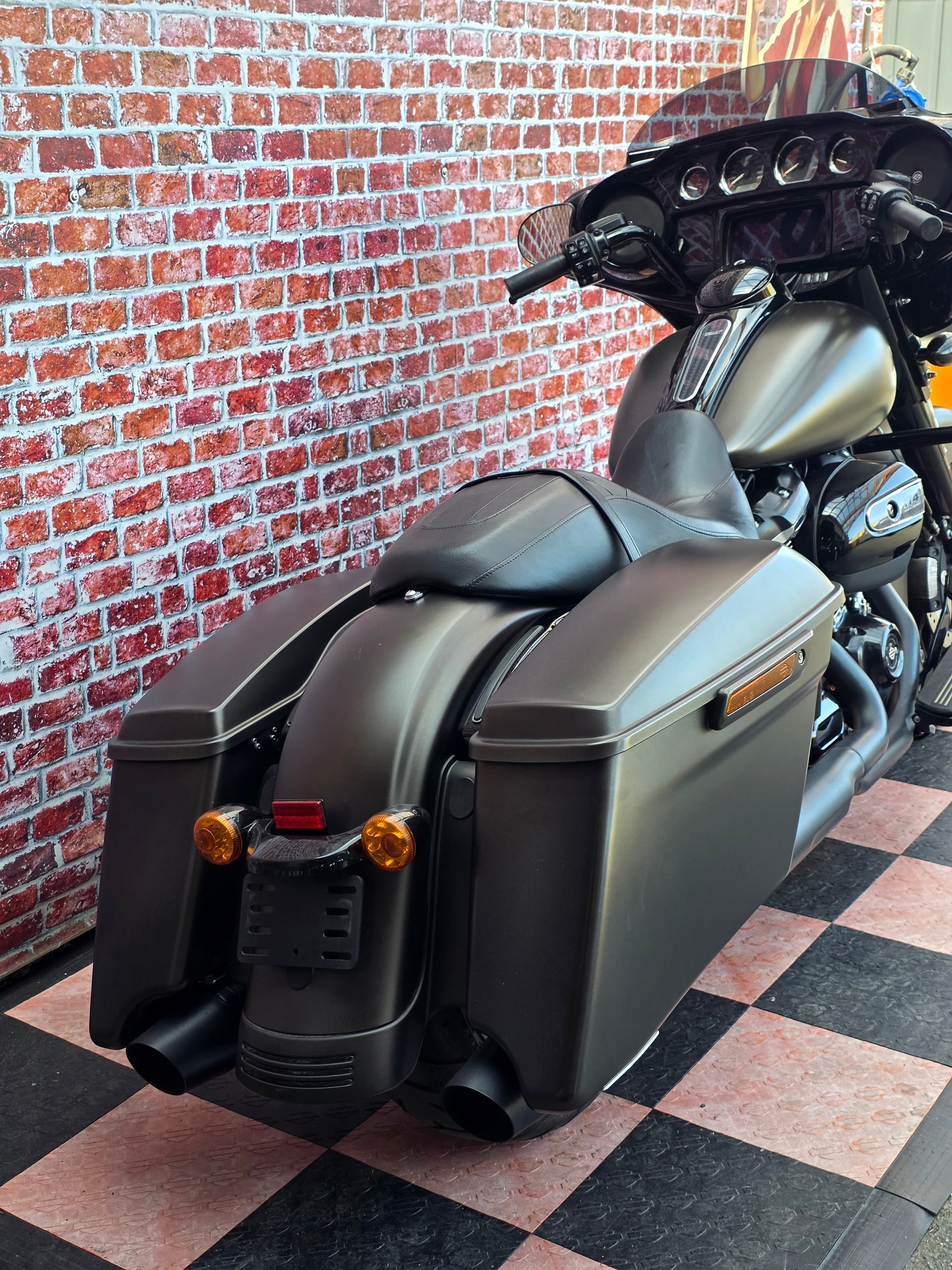 HARLEY-DAVIDSON FLHXS Street Glide Special 114-image-6