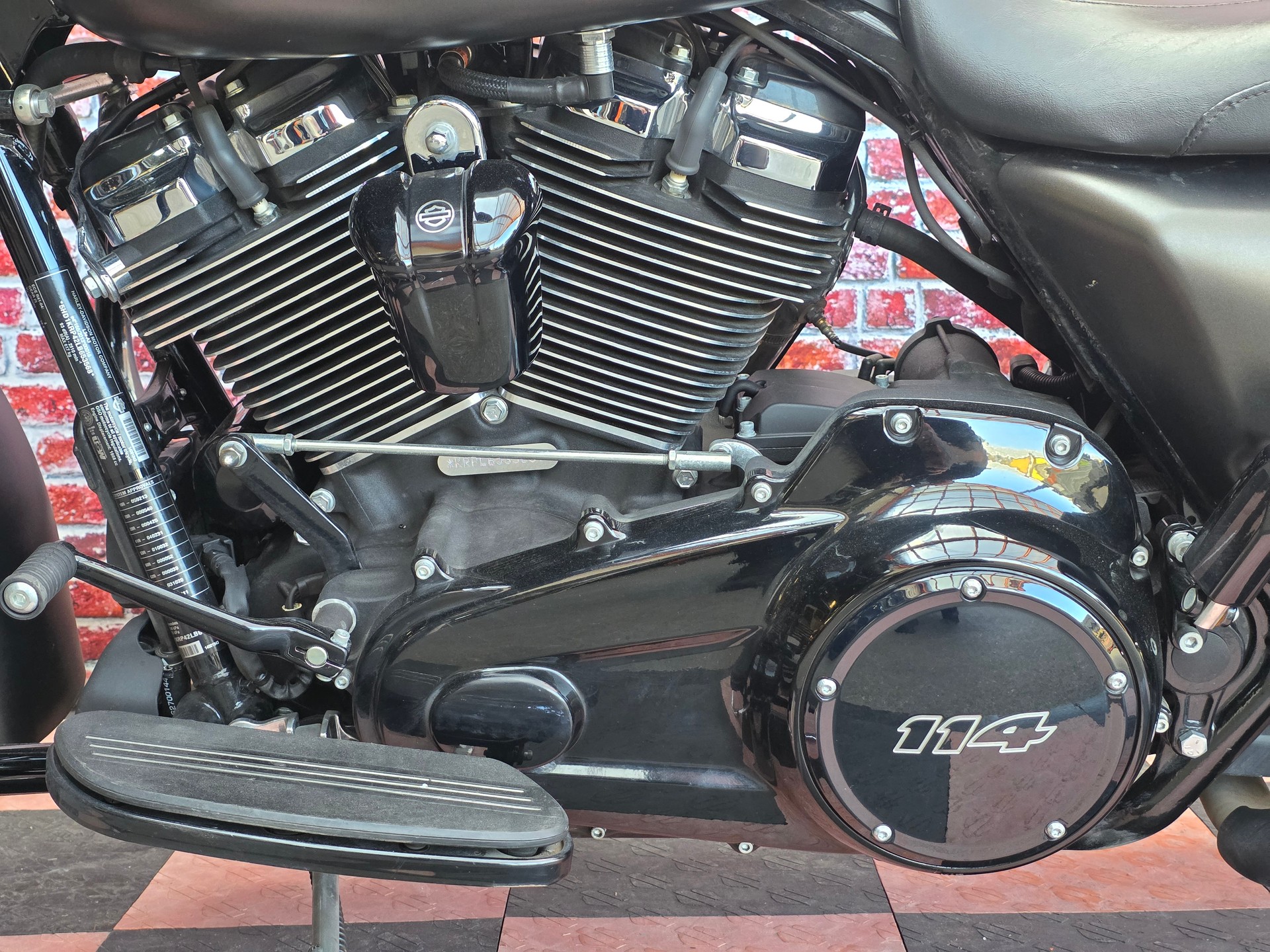 HARLEY-DAVIDSON FLHXS Street Glide Special 114-image-9