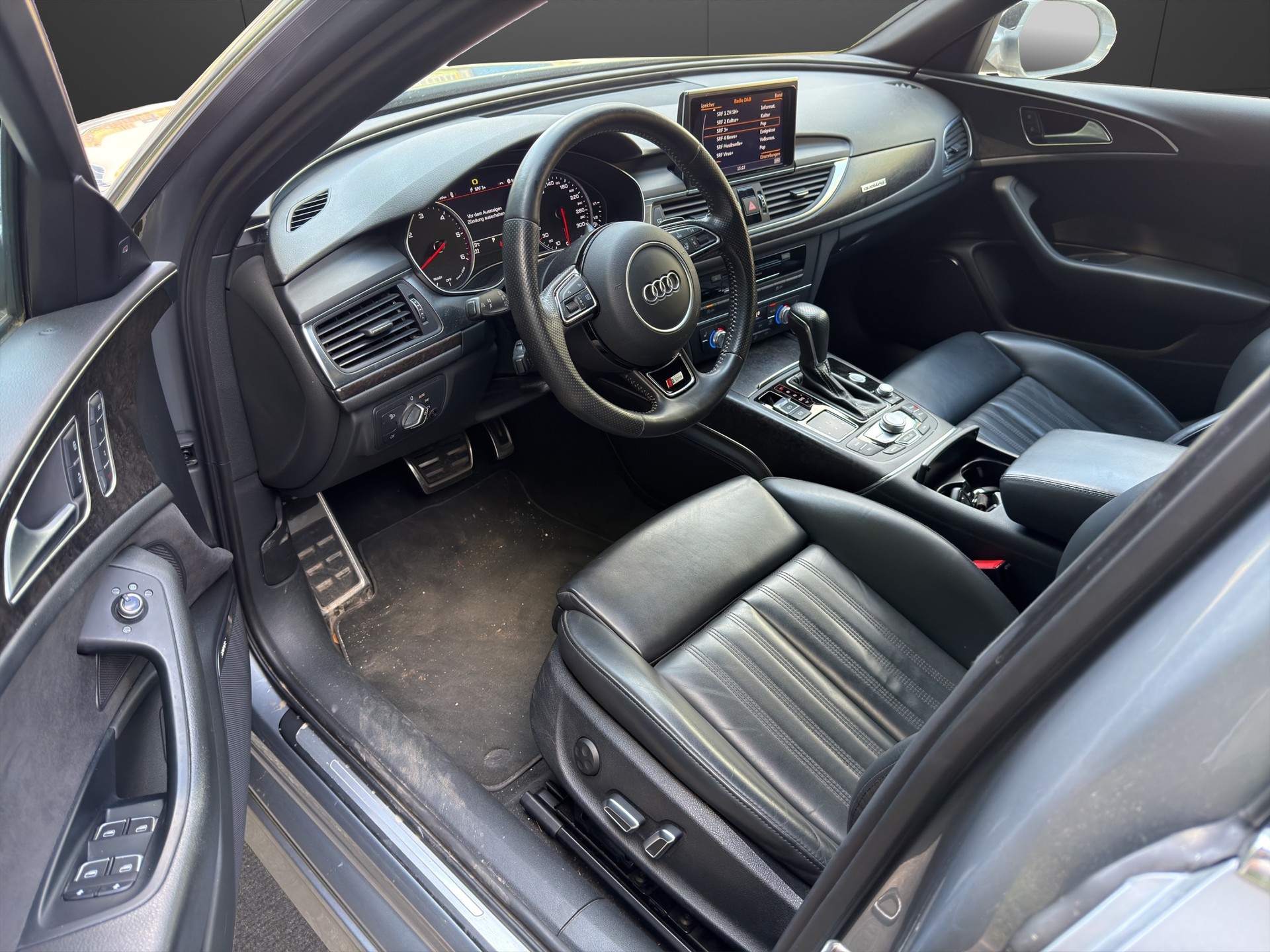 AUDI A6 Avant 3.0 TDI V6 quattro S-tronic-image-8