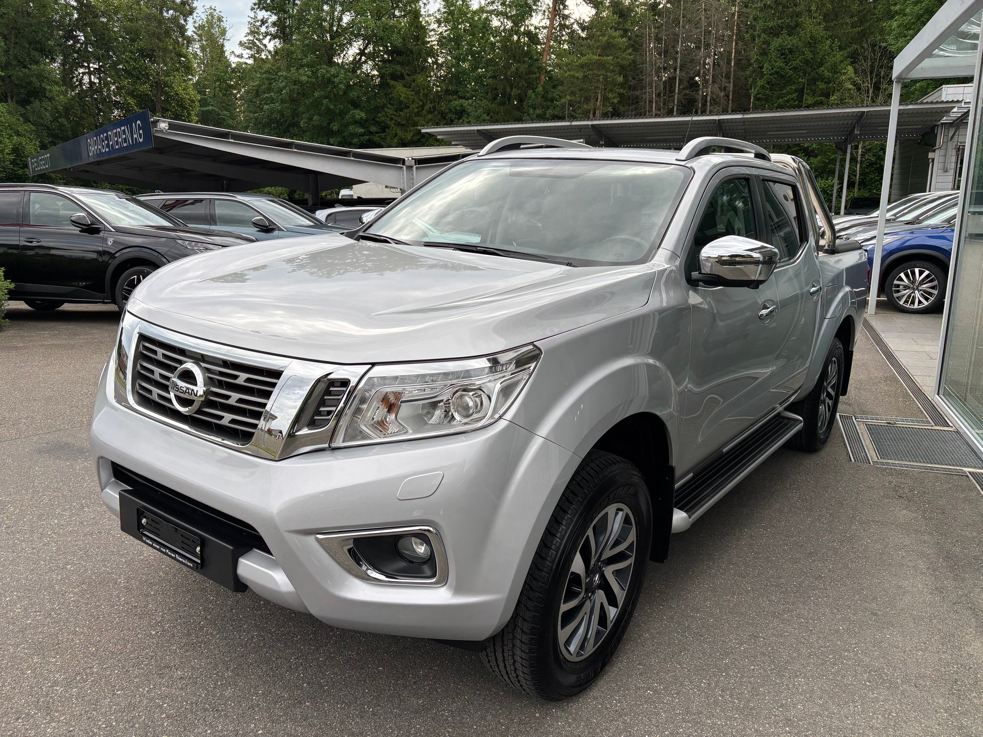 NISSAN Navara DC Tekna 4WD Diff-Sperre-image-1