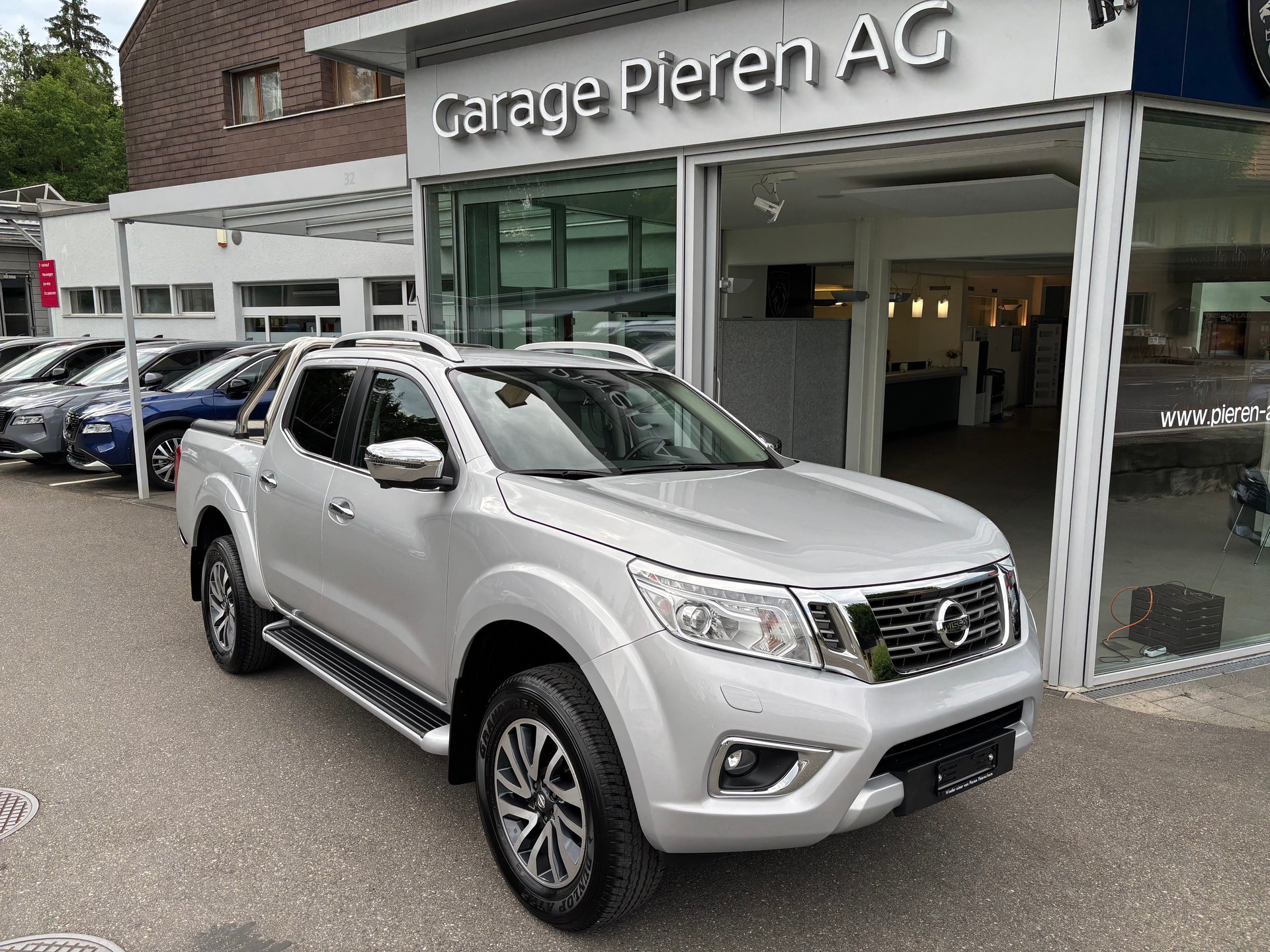 NISSAN Navara DC Tekna 4WD Diff-Sperre