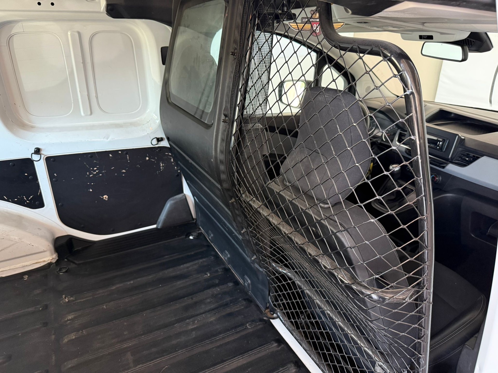 RENAULT Kangoo Van 1.3TCe Open Sesame 100 PF Edition One-image-16