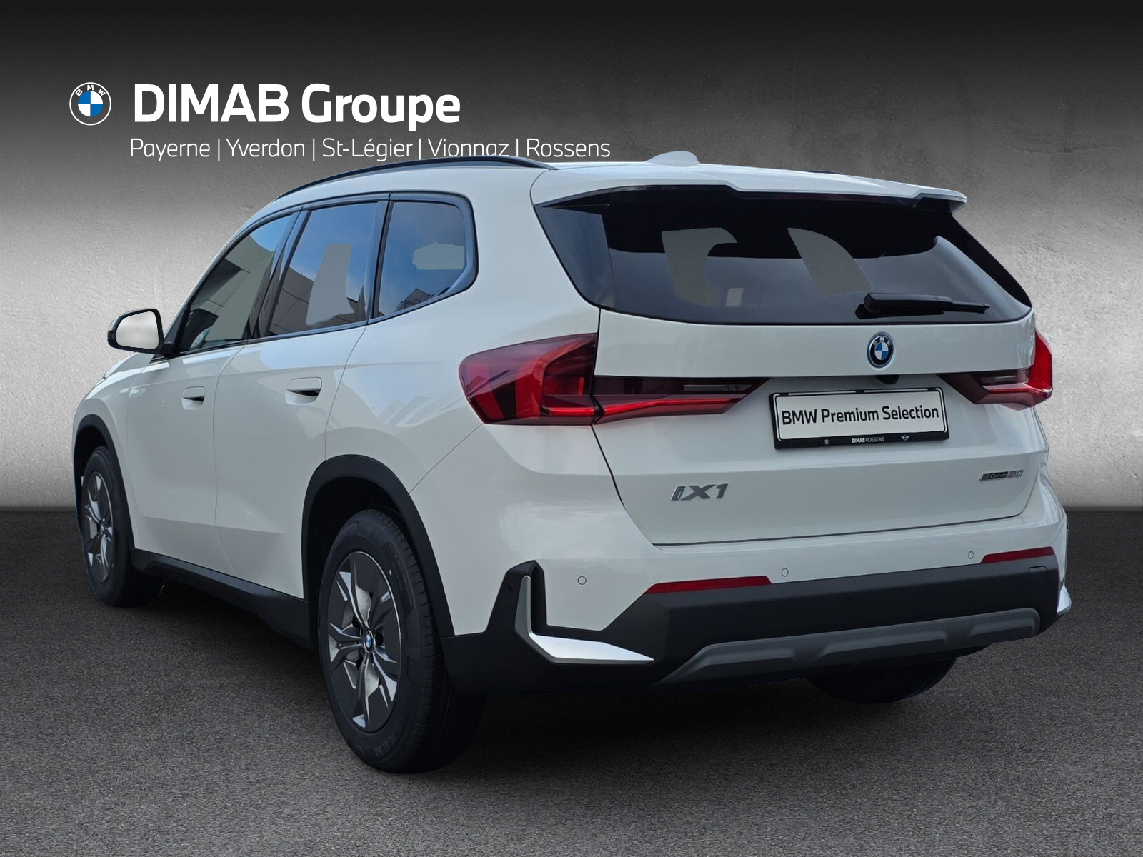 BMW iX1 eDrive 20-showroom-element-2
