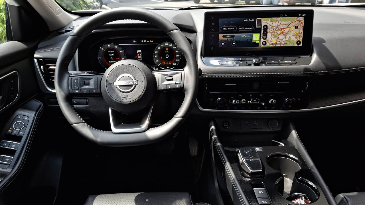 NISSAN X-Trail 1.5 VC-T Tekna+ e-4orce 20 Zoll-image-8