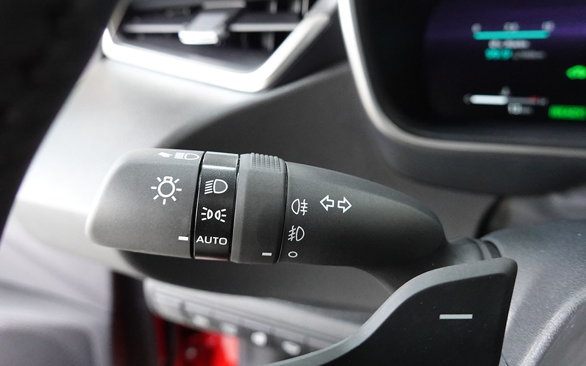 TOYOTA Corolla Touring Sports 2.0 HSD Premium e-CVT, Panorama-image-16