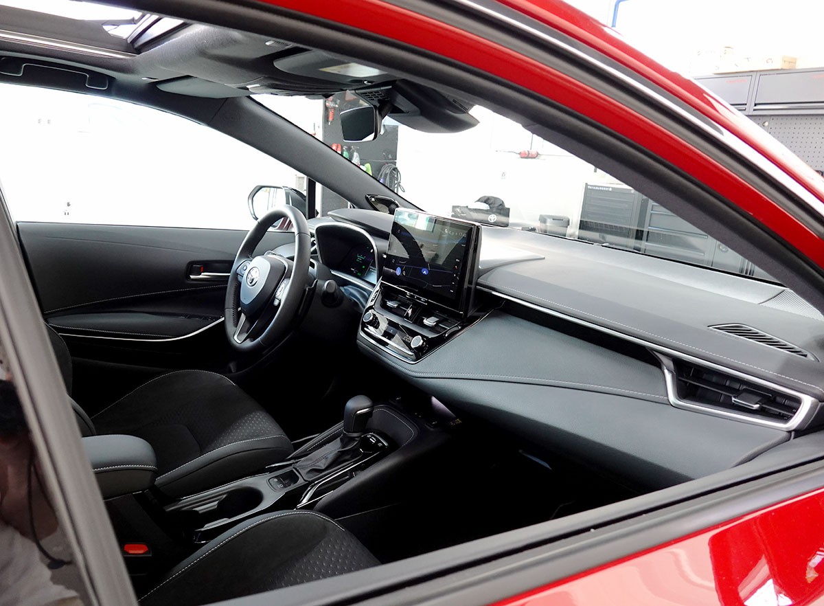 TOYOTA Corolla Touring Sports 2.0 HSD Premium e-CVT, Panorama-image-5