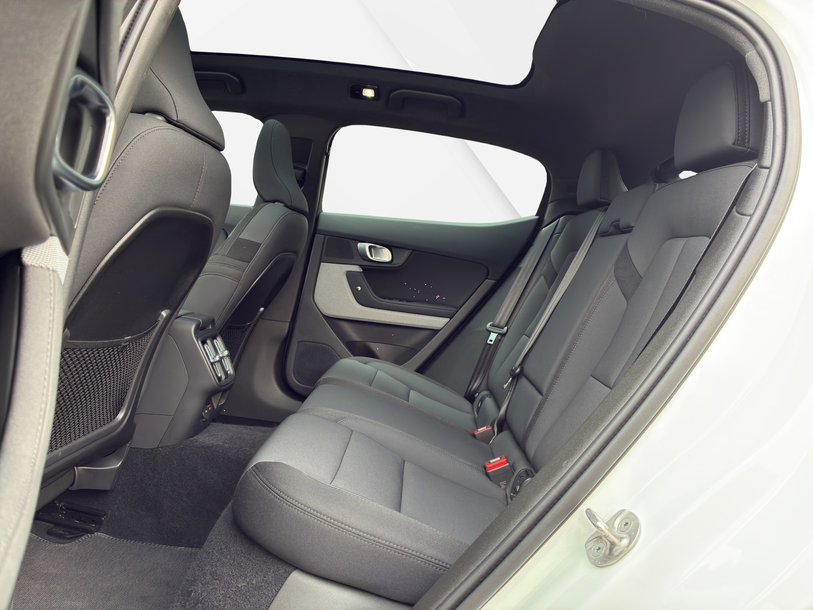 POLESTAR 2 Long Range Dual Motor-image-13