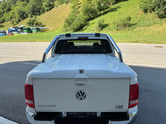 VW AMAROK-image-9