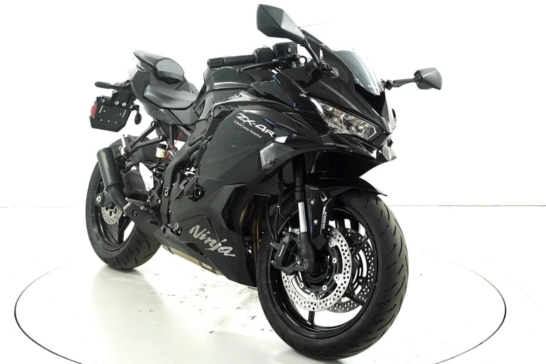 KAWASAKI Ninja ZX-4RR ABS Shark-image-1