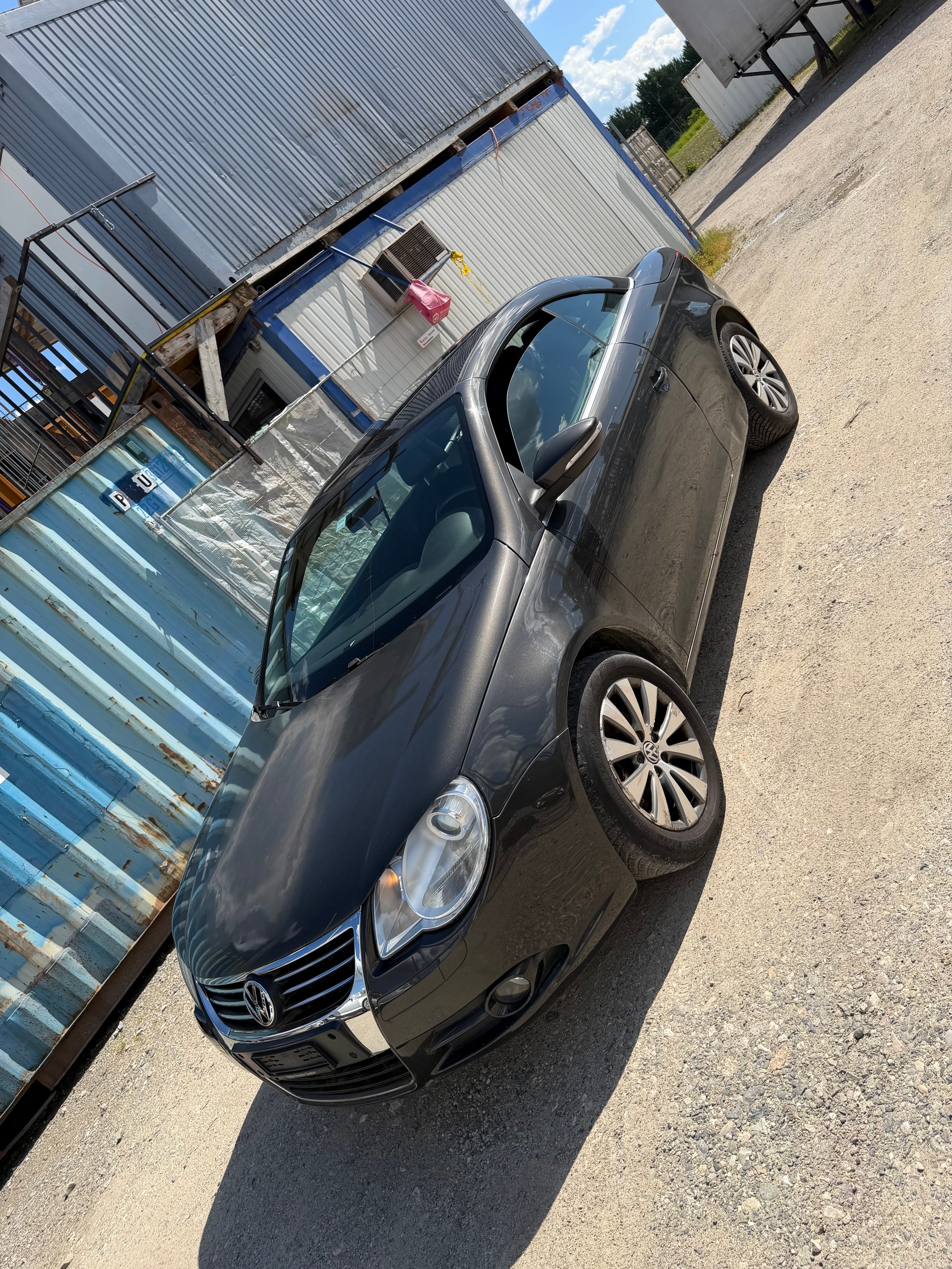 VW Eos 1.4 TSI BlueMotion Technology White Night-image-1