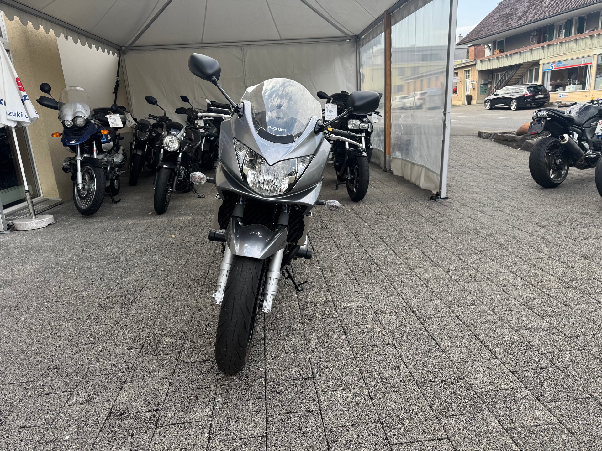 SUZUKI GSF 1250 S Bandit ABS-image-1
