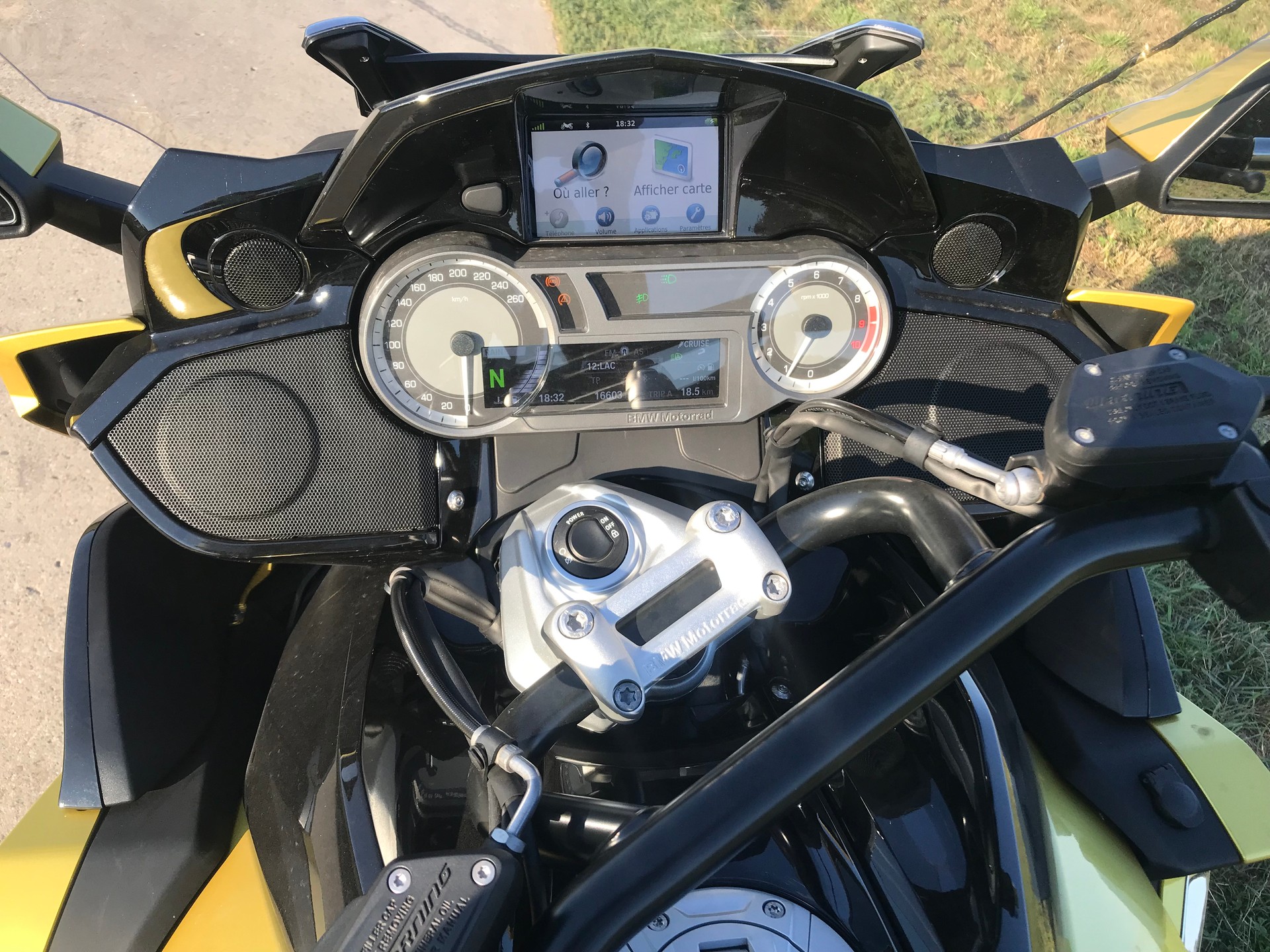 BMW K 1600 Grand America officielle BMW 047A-image-7