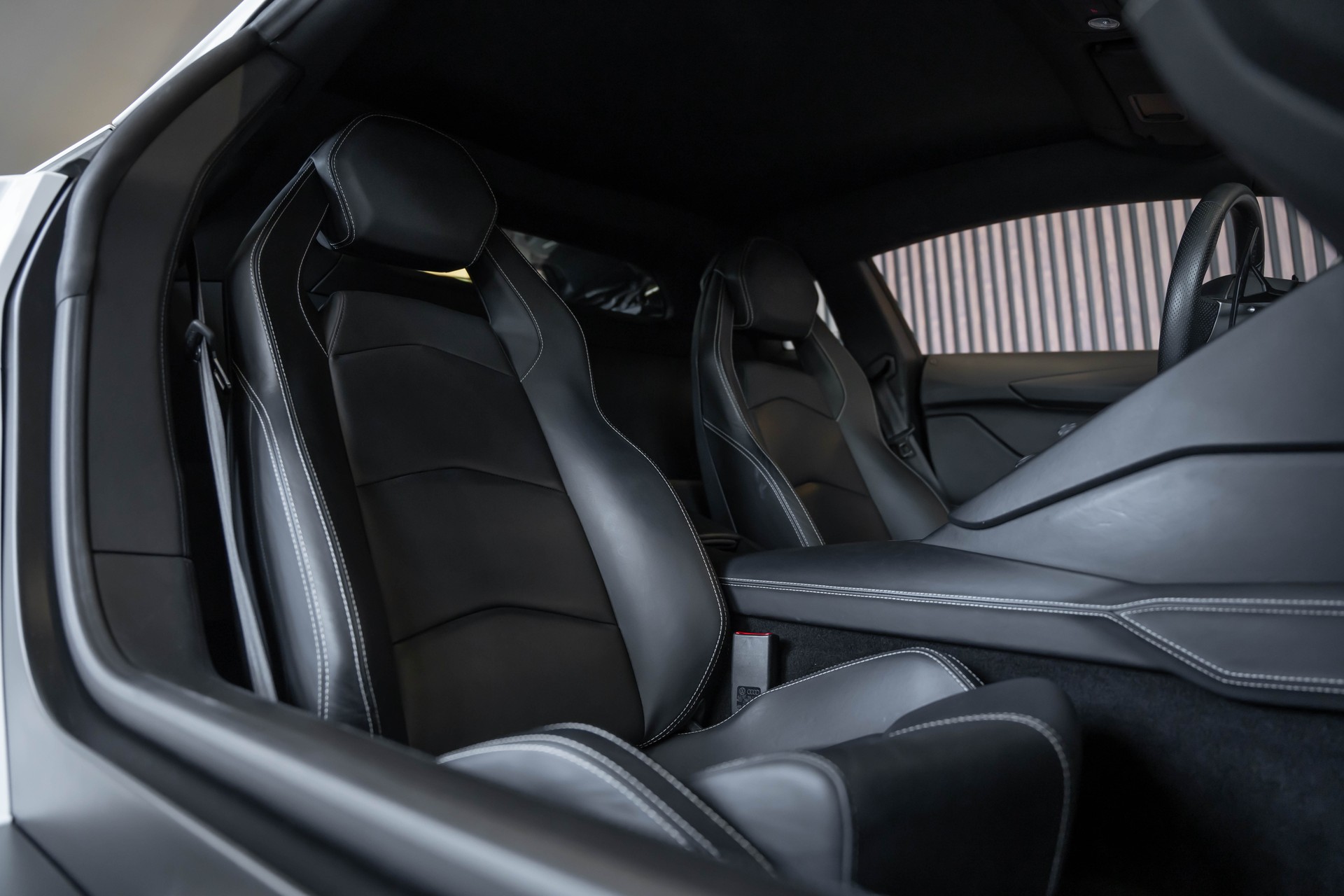 LAMBORGHINI Aventador LP700-4 Coupé E-Gear-image-16