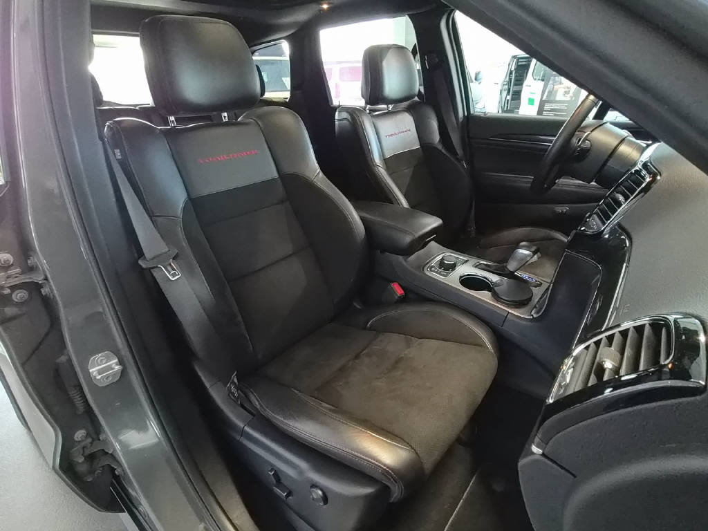 JEEP Grand Cherokee 3.0 CRD 250 Trailhawk-image-2