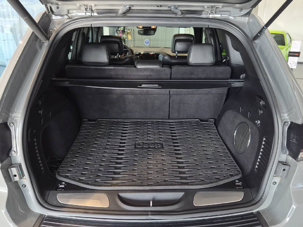 JEEP Grand Cherokee 3.0 CRD 250 Trailhawk-image-4